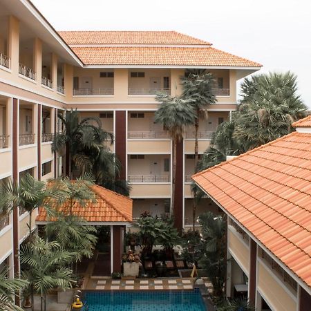 Nattidaplace Hotel Chiangmai Chiang Mai Bagian luar foto