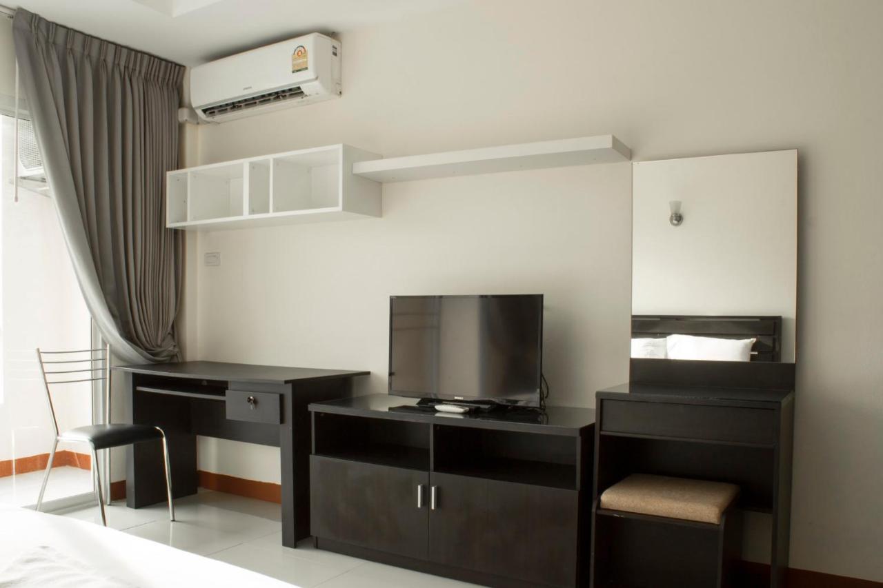 Nattidaplace Hotel Chiangmai Chiang Mai Bagian luar foto